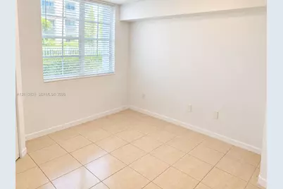 620 SW 111th Ave #104, Pembroke Pines, FL 33025 - Photo 6