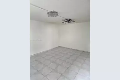 1801 S Treasure Dr #127, North Bay Village, FL 33141 - Photo 6