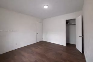 2707 Lincoln St, Hollywood, FL 33020 - Photo 14