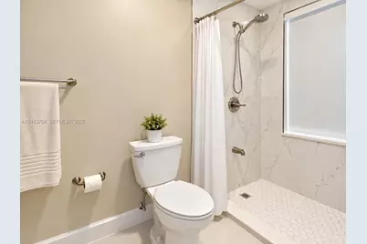 5254 SW 153rd Ct, Miami, FL 33185 - Photo 14