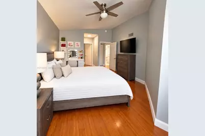 150 NW 96th Ave #9-209, Pembroke Pines, FL 33024 - Photo 16
