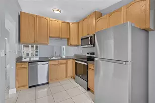 9591 W Fern Ln, Miramar, FL 33025 - Photo 8