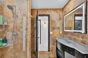 4720 Bayview Dr, Fort Lauderdale, FL 33308 - Photo 16