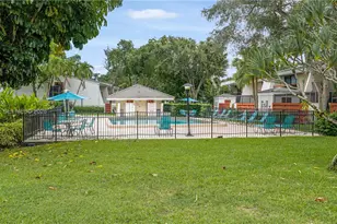 3886 Meadow Ln, Hollywood, FL 33021 - Photo 2
