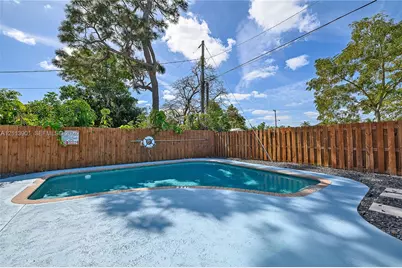 1720 NE 13th St #1, Fort Lauderdale, FL 33304 - Photo 40