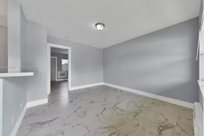 1720 NE 13th St #1, Fort Lauderdale, FL 33304 - Photo 4