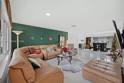 1086 NW 88th Way #0, Plantation, FL 33322 - Photo 12