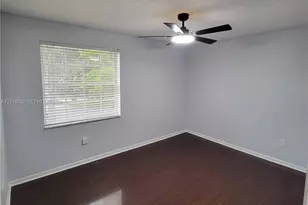 683 NW 88th Dr, Coral Springs, FL 33071 - Photo 12
