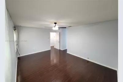 683 NW 88th Dr, Coral Springs, FL 33071 - Photo 16
