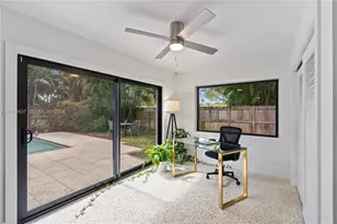 260 NW 36th St, Oakland Park, FL 33309 - Photo 16