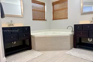 221 SW 203rd Ave, Pembroke Pines, FL 33029 - Photo 28