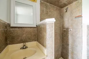 1990 Marseille Dr, Miami Beach, FL 33141 - Photo 22