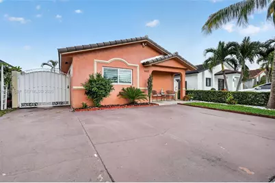 2427 W 70th Pl, Hialeah, FL 33016 - Photo 2