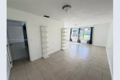 4401 NW 7th St #4401, Plantation, FL 33317 - Photo 6