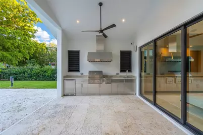 6731 SW 64th Ave, South Miami, FL 33143 - Photo 46