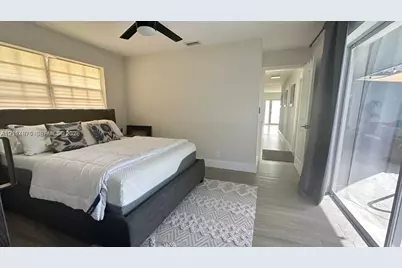 4455 NW 18th Ter, Oakland Park, FL 33309 - Photo 24