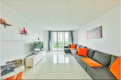 19370 Collins Ave #414, Sunny Isles Beach, FL 33160 - Photo 6