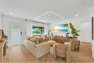 381 SE 6th Ter, Pompano Beach, FL 33060 - Photo 4