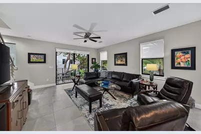 615 NE 22nd Drive, Wilton Manors, FL 33305 - Photo 10