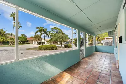 800 SE 13th Court, Deerfield Beach, FL 33441 - Photo 12
