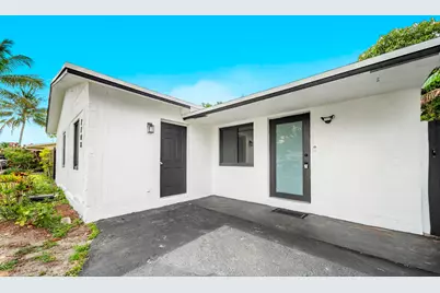 7708 SW 9th Street, North Lauderdale, FL 33068 - Photo 2