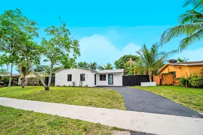 7708 SW 9th Street, North Lauderdale, FL 33068 - Photo 36