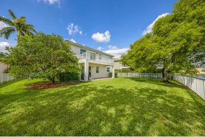 16773 NW 16th Street, Pembroke Pines, FL 33028 - Photo 24