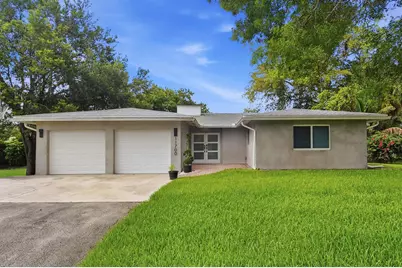 11700 NW 27th Street, Plantation, FL 33323 - Photo 2