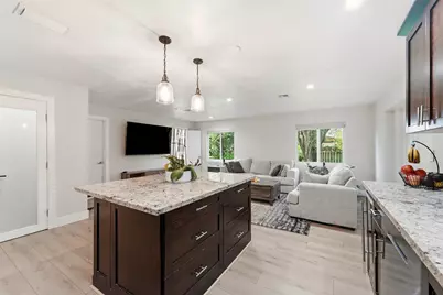 11700 NW 27th Street, Plantation, FL 33323 - Photo 14