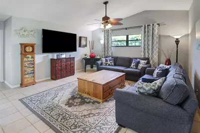 231 SE 9th Street, Dania Beach, FL 33004 - Photo 4