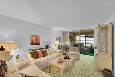 9360 Lime Bay Boulevard #207, Tamarac, FL 33321 - Photo 8