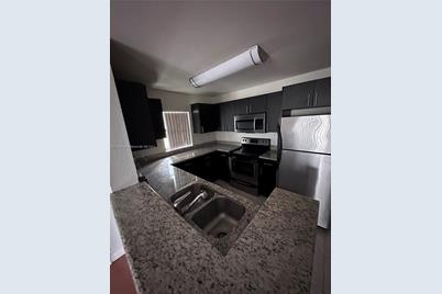 4041 NW 87th Ave #4041, Sunrise, FL 33351 - Photo 1