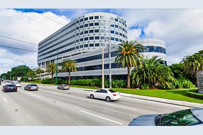 19495  Biscayne Blvd #407, Aventura, FL 33180 - Photo 1