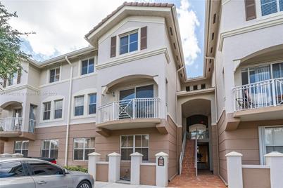 8826 W Flagler St #206, Miami, FL 33174 - Photo 1