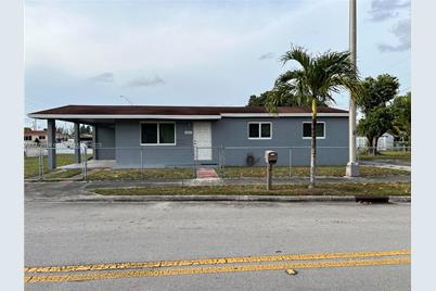 6205  Palm Ave, Hialeah, FL 33012 - Photo 1