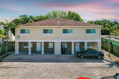 630 NW 10th Ter #1, Fort Lauderdale, FL 33311 - Photo 1