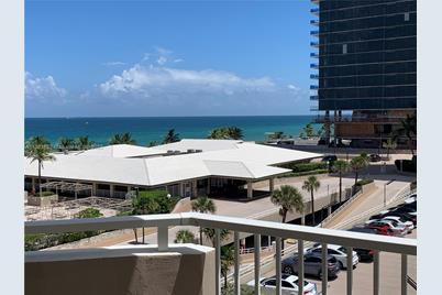 1950 S Ocean Dr #4C, Hallandale Beach, FL 33009 - Photo 1