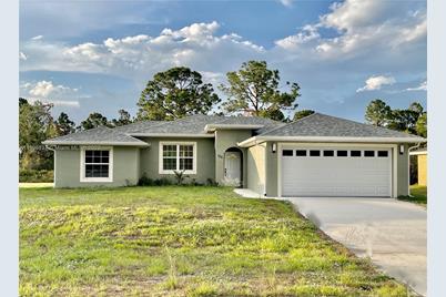 105  Chieftain St NW, Lake Placid, FL 33852 - Photo 1