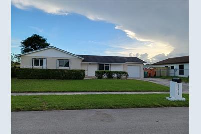 12408 SW 266th Ln, Homestead, FL 33032 - Photo 1