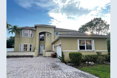 3990 SW 53rd Ct #3990, Hollywood, FL 33312 - Photo 1