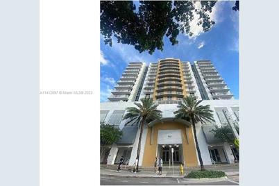 900 SW 8th St #904, Miami, FL 33130 - Photo 1