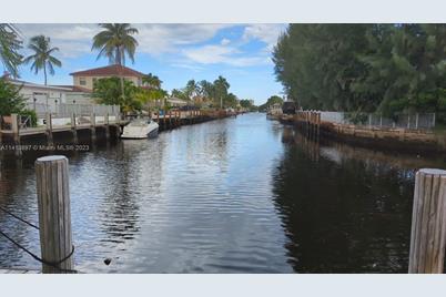 2591 NE 55th Ct #107, Fort Lauderdale, FL 33308 - Photo 1