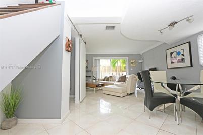 3000  Bird Avenue #8, Miami, FL 33133 - Photo 1