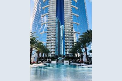 851 NE 1st Ave #1807, Miami, FL 33132 - Photo 1