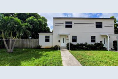 3500 SW 6th St #3500, Miami, FL 33135 - Photo 1