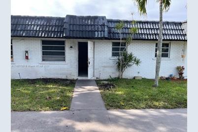 5602 Taft St #8  Taft St, Hollywood, FL 33021 - Photo 1