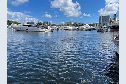 2011 NW 14th St, Miami, FL 33125 - Photo 1