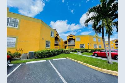 9741  Fontainebleau Blvd #H207, Miami, FL 33172 - Photo 1
