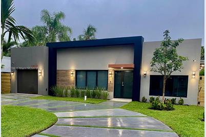 1616 NE 16th Ter, Fort Lauderdale, FL 33305 - Photo 1