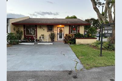 14036 SW 56th Ter - Photo 1